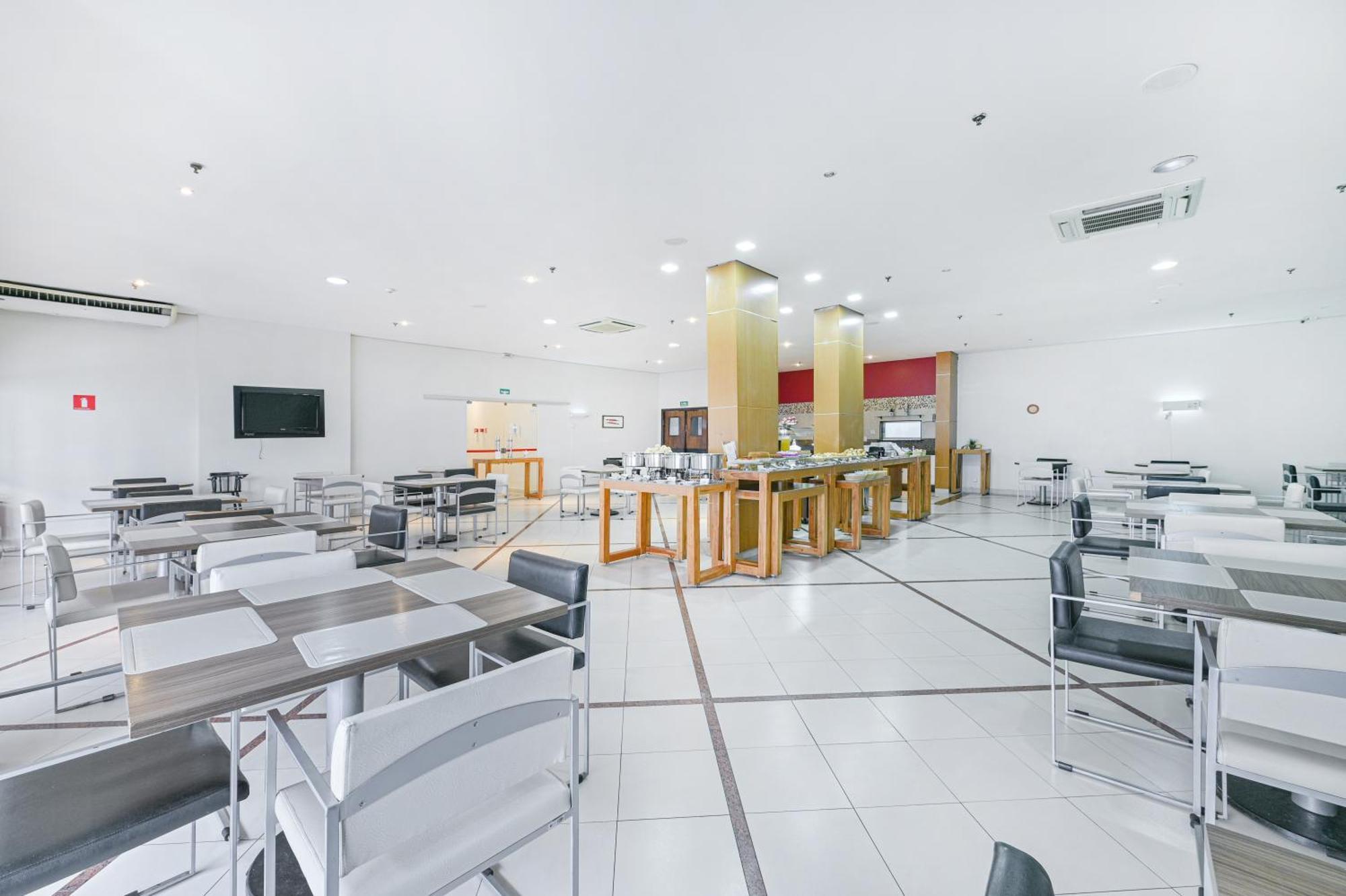 Hotel Nacional Inn Cuiaba Екстер'єр фото
